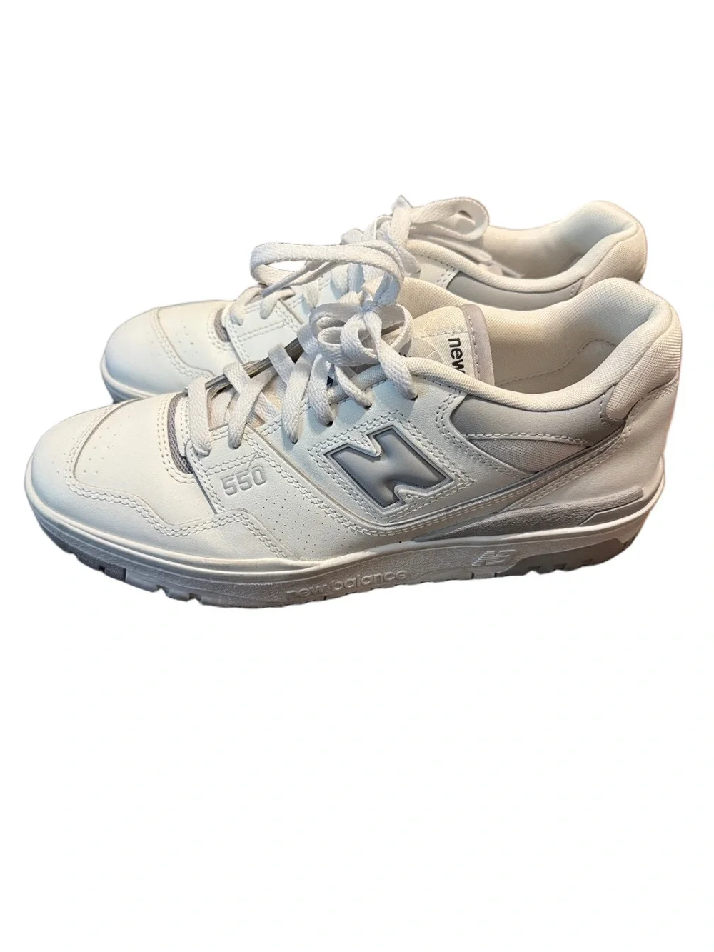 New Balance 550 White Sneakers with Silver Accents Size 10